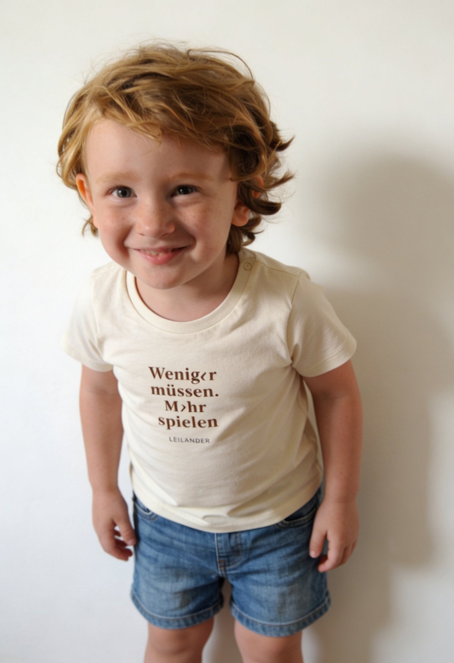 Baby-Kids | Natural T-Shirt | Weniger müssen. Mehr spielen